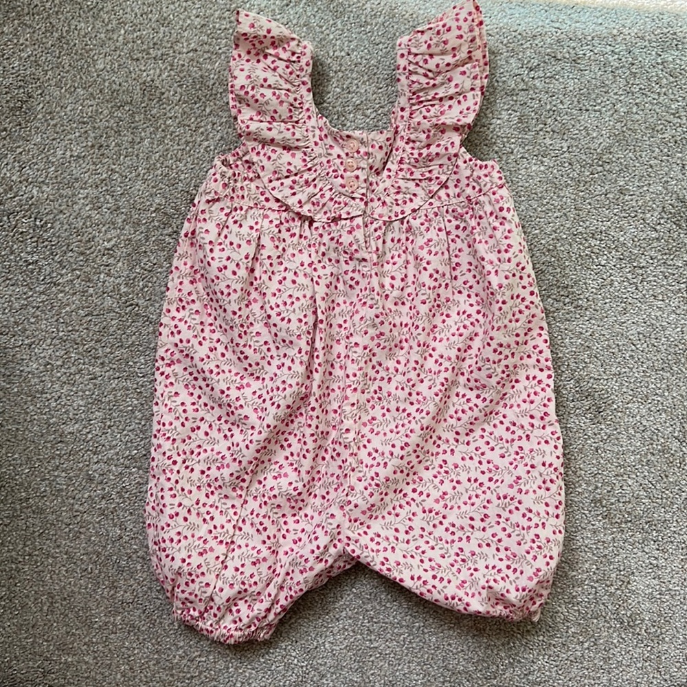 Gap Baby girl floral romper - NWT